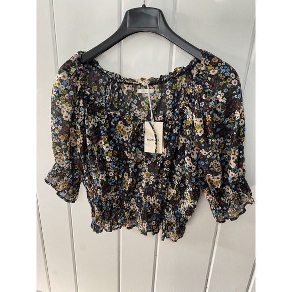 Floral Smocked Women's Top - Picture 1 of 11